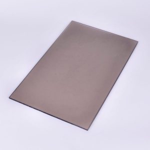 Polykarbonat Monolit Arla - Rökbrun - UV (2050 × 3050 mm)