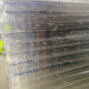 16mm kanalplast rester - Klar (0,8 m x 2,1 m x 2 stk)